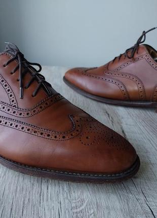 Туфлі броги loake buckingham