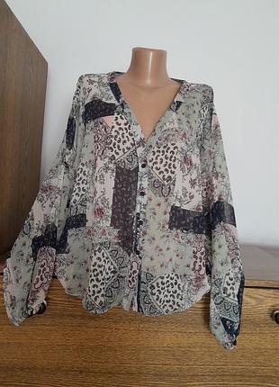 Блуза на гудзиках