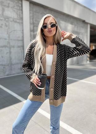 Стильный женский кардиган