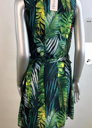Платье вискоза в тропический принт5 фото