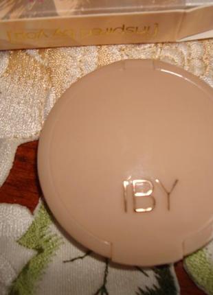 🐞🐞золотистый хайлайтер для лица iby beauty radiant glow highlighter🐞5 фото