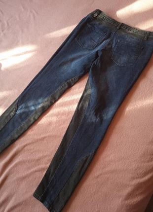 Оригинальные женские джинсы5 фото