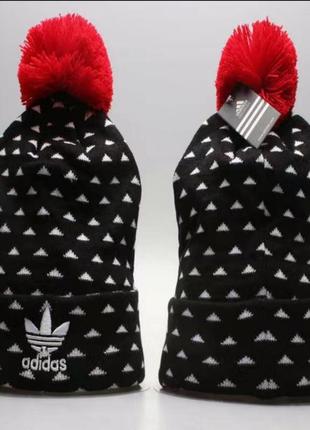 Шапка від adidas, зима осінь