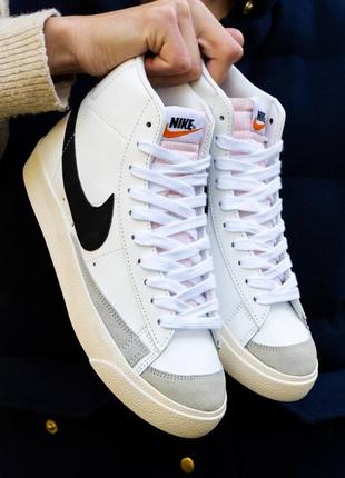 Мужские кроссовки nike blazer mid white black 43-441 фото