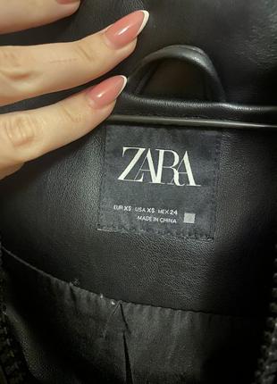 Zara курточка из экокожи2 фото