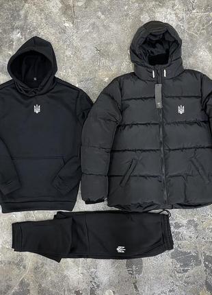 Комплект 3 в 1 куртка зимняя черная + спортивный костюм с гербом худи и штаны черного цвета с начесом1 фото