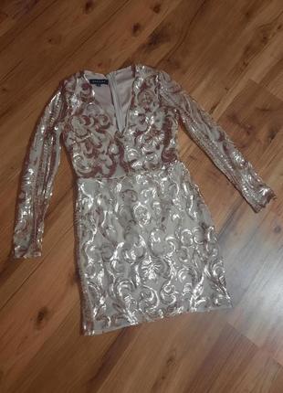 Сияющее сексуальное вечернее платье