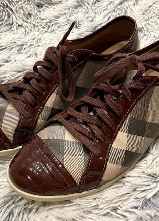 Burberry оригінал номерні шкіряні кеди кросівки в клітинку