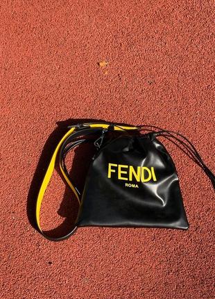 Сумочка fendi2 фото