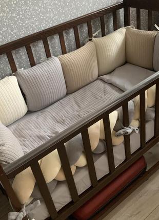 Бортики для детской кровати