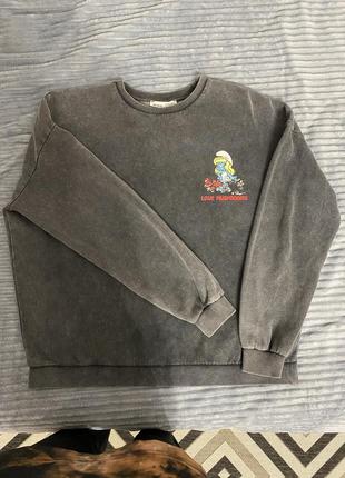 Свитшот pull&bear в коллаборации с the smurfs