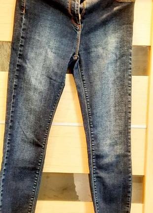 Брендовые джинсы в идеальном состоянии motivi, итальялия