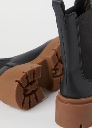 Челсі демісезонні ботінки черевики демі чоботи челси тракторна підошва тренд h&m4 фото