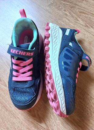 Кроссовки skechers8 фото