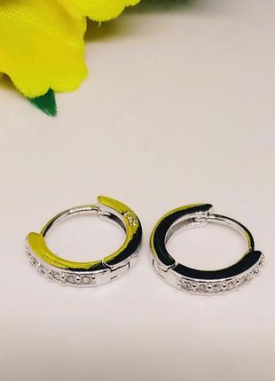 Серьги женские из медицинско стали с искусственными камушками