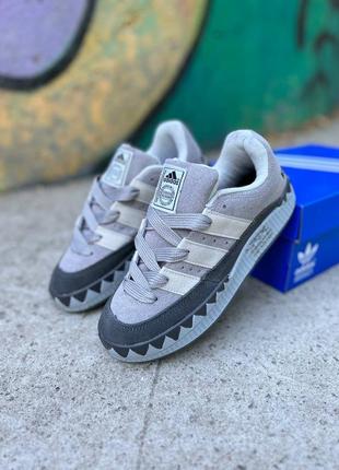 Чоловічі кросівки adidas adimatic neighborhood grey white