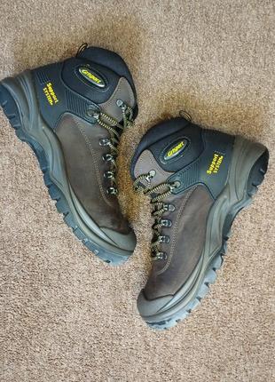 Робоче взуття з сталевими вставками grisport 703