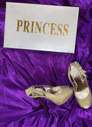 Босоножки босоножки туфли золотые золоты на каблуках на каблуке на каблуке 363 фото