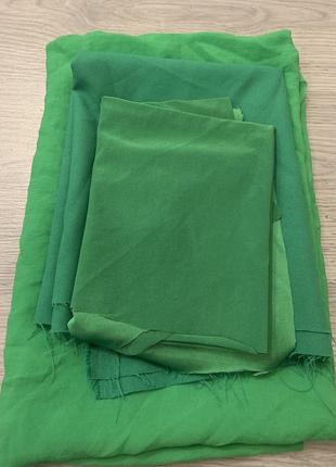 Відрізи тканин зелений полієстер/костюмка лот2 фото