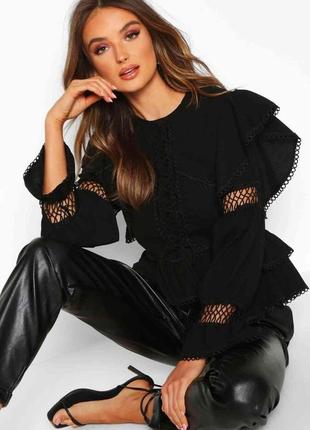 Шикарна блуза з мереживом і шнурівкою, boohoo, р. 12, 40 євро, наш 40-46