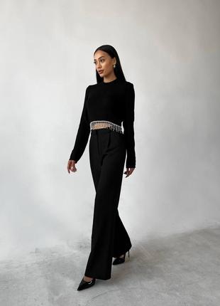 Нарядный топ с камнями