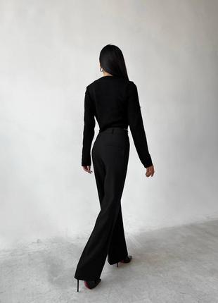 Нарядный топ с камнями