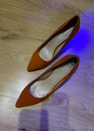 Оранжевые туфли-лодочки3 фото