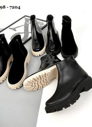 Женские натуральные стильные ботинки на байке или меху ✅2 фото