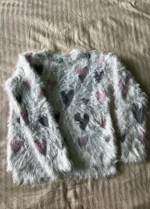 Белая теплая кофточка бэнеттон