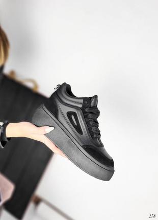 Жіночі чорні демісезонні спортивні черевики6 фото