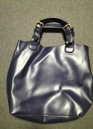 Стильная кожаная сумка темно синяя с металлическими шипами2 фото