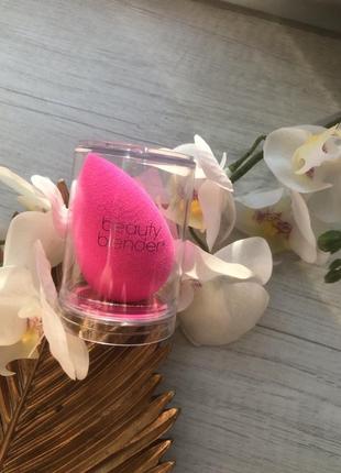 Оригінальний спонж для макіяжу  beauty blender