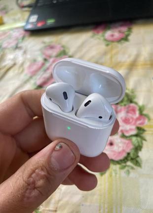 Airpods 2