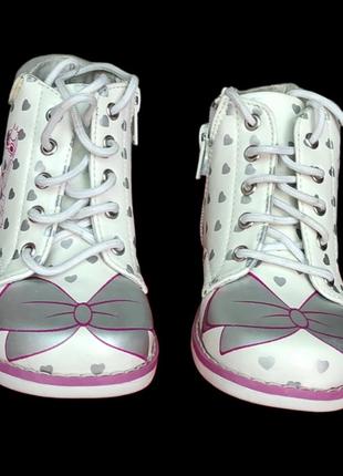 Белые деми ботинки для девочки легкие стильные2 фото