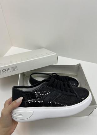 Нові кеди geox