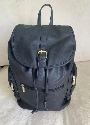 Чорний румзак