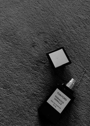 Tom ford tobacco vanille распил остаток1 фото