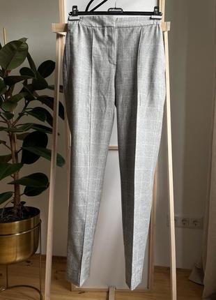 Серые шерстяные брюки massimo dutti размера xs2 фото