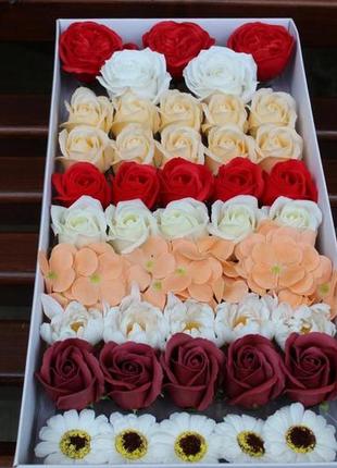 Мильні троянди (мікс № 51) для створення розкішних нев'янучий букетів і композицій з мила