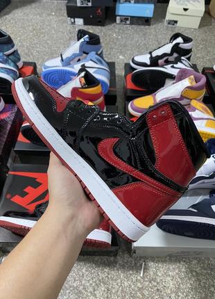 Кроссовки nike air jordan 1 retro high og patent bred джордан aj1 ретро черные красные лаковые2 фото