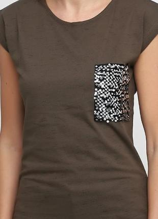 Оливковая (хаки) футболка с асимметричным карманом тм spora размер м2 фото