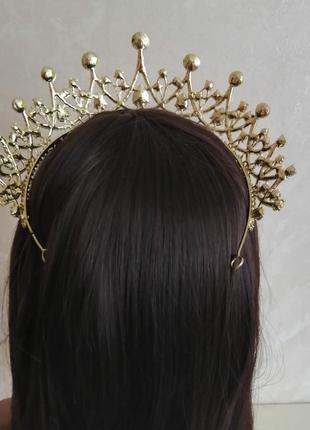 Диадема, тиара, корона под серебро с прозрачными камнями, высота 6,5 см.