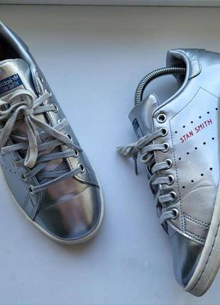 Осенние кожаные оригинальные кроссовки 
adidas stan smith
