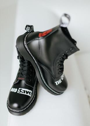Женские кожаные ботинки dr.martens