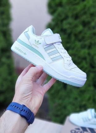 Жіночі кросівки adidas forum low white green білі з зеленим