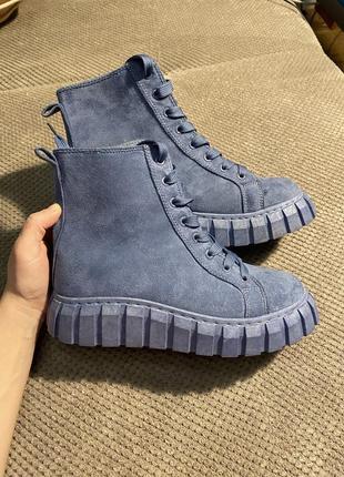 Легкие ботинки