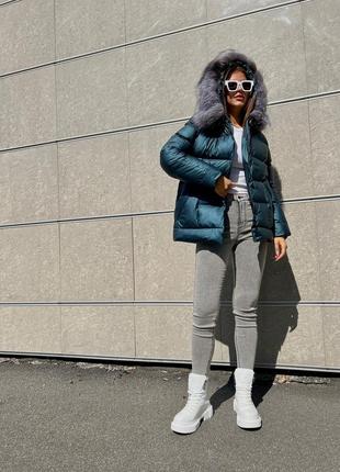 Зимова якісна жіноча коротка тепла куртка з натуральним хутром на холлофайбері5 фото