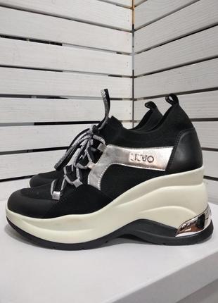 Кроссовки liu.jo