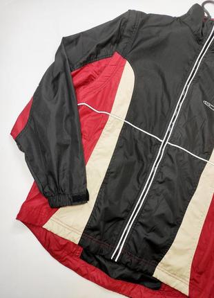 Ветровка мужская куртка черно красного цвета от бренда shamp m l3 фото