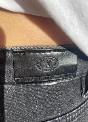 Черные джинсы-скинни высокая посадка7 фото